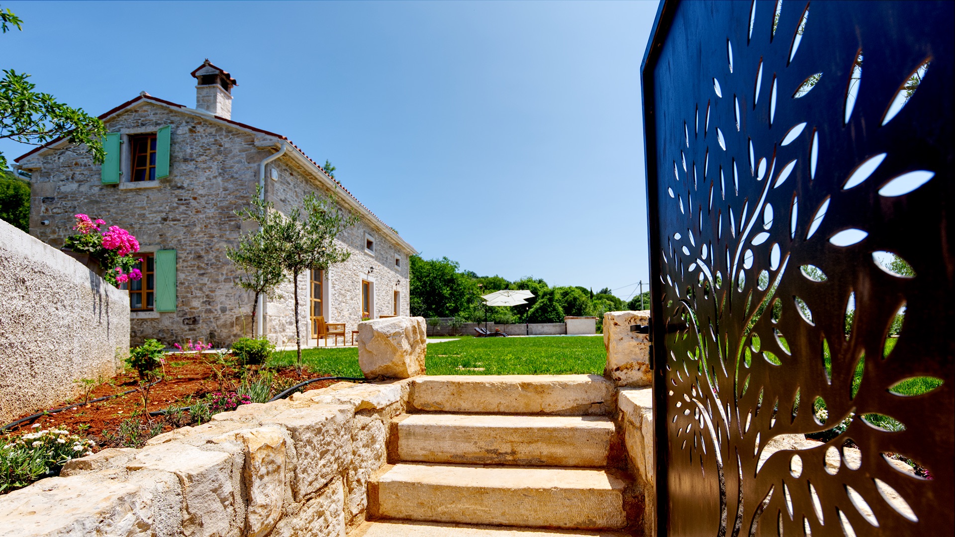 Villa overview — garden, pool & terrace